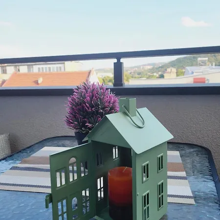 Апартаменти Sunset Studio-cozy Escape With View And Comfort In *
