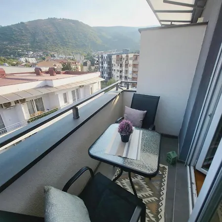 Sunset Studio-cozy Escape With View And Comfort In *